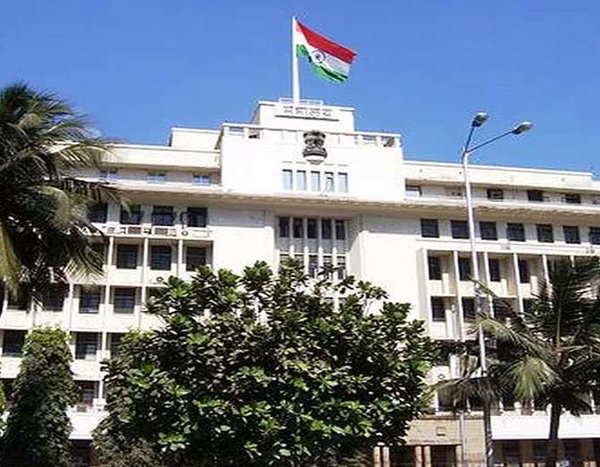 Cabinet approves allotment of State Government premises at Yerawada to Defense Department