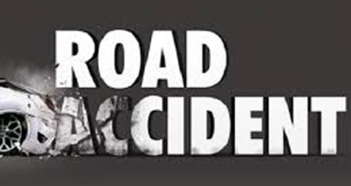 Shocking! Horrific accident in Gujarat; Ten members of the same family were killed when a truck hit a car
