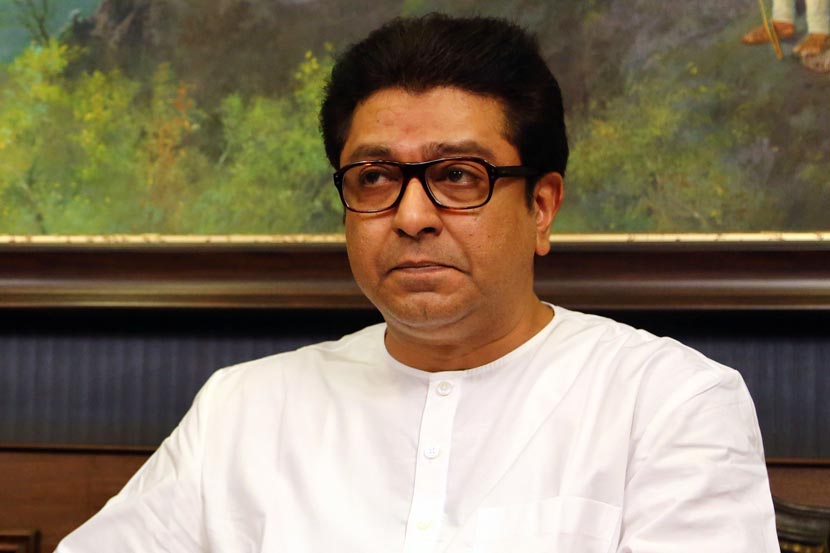 Big blow to MNS, resignation of 320 office bearers at a time
