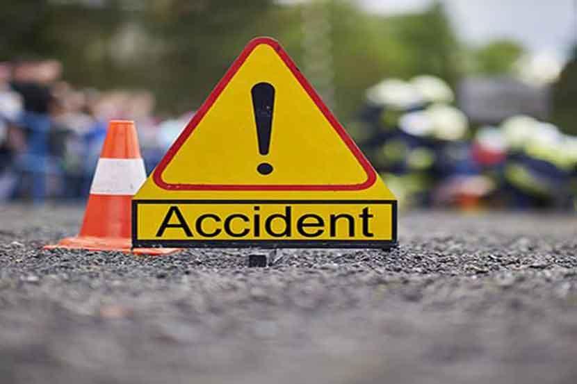 Mumbai truck ramps on traffic police died