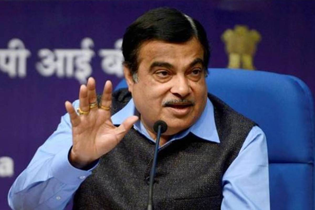 Country will tollnaka free in two years Gadkari