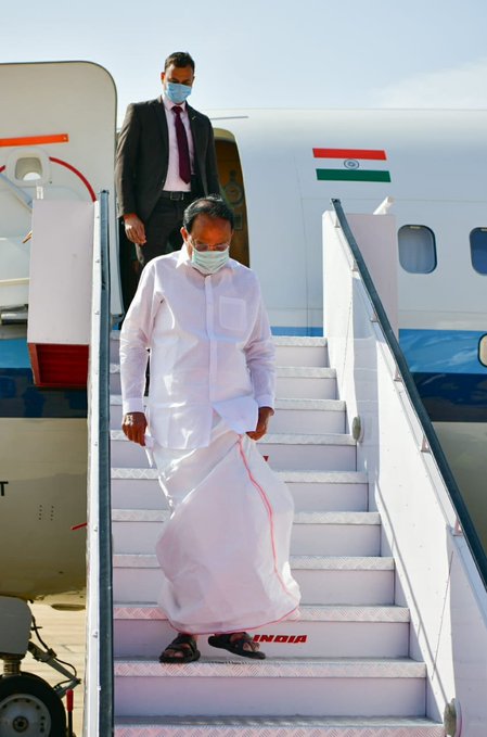 Vice President Venkaiah Naidu arrives in Bangalore