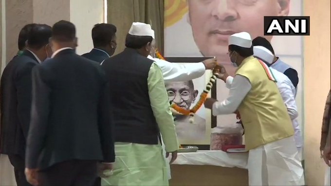 Chief Minister Bhupesh Baghel pays homage to Mahatma Gandhi at Congress office in Raipur today