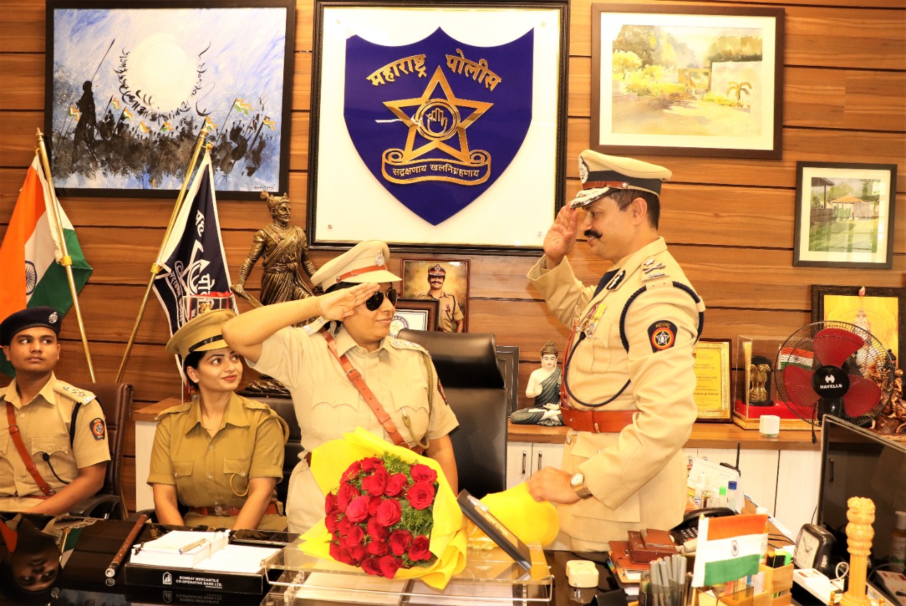 On the occasion of Republic Day, blind Reena Patil became a one day police commissioner..!