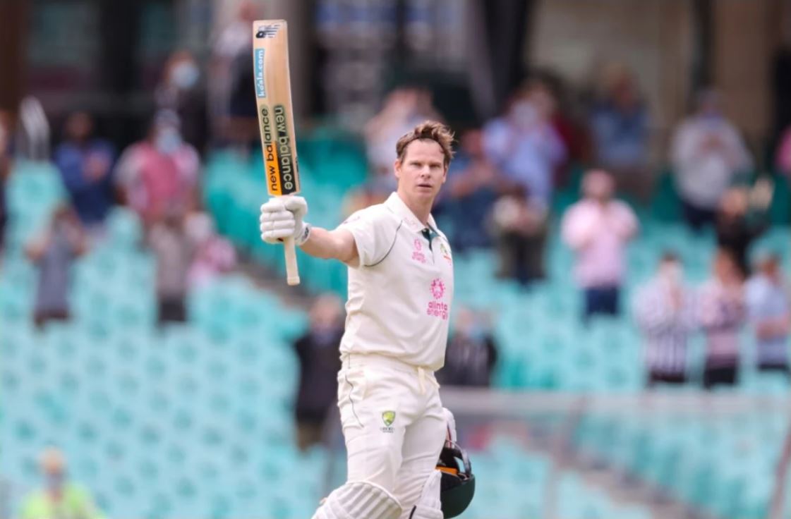 #INDvsAUS 3rd test: Smith's century; Australia's level three hundred