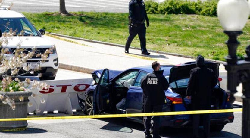 Announcing a lockdown in the US Capitol, the vehicle crushed two police officers; Death of one