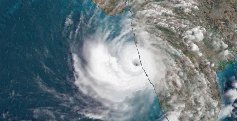 Cyclone Taukte at a distance of 150 km from Mumbai - IMD