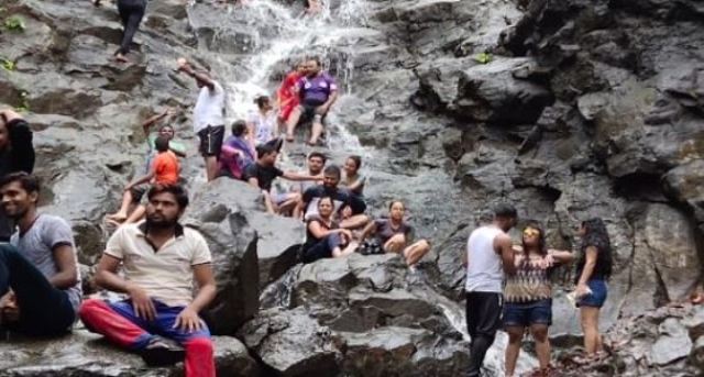 It was expensive to go for a walk despite the ban; In Lonavala, 900 tourists were fined Rs