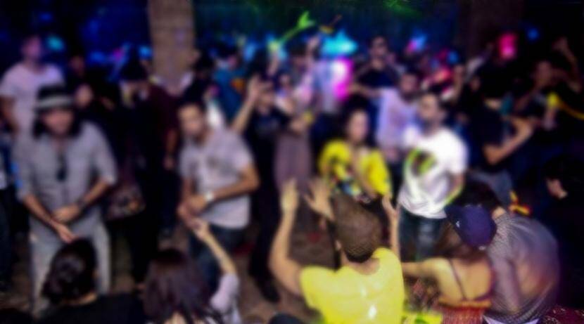 Igatpuri: Police raid rave party; Includes 4 women from the film industry