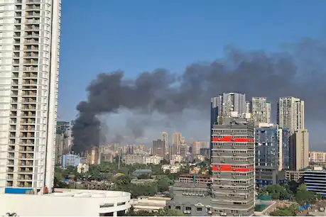 A fire broke out in a residential building in Oshiwara, Mumbai