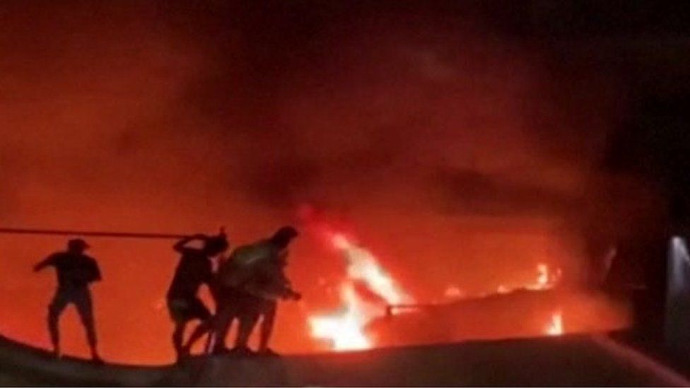 Fierce fire in Iraqi hospital's Corona ward; 50 patients died on the spot