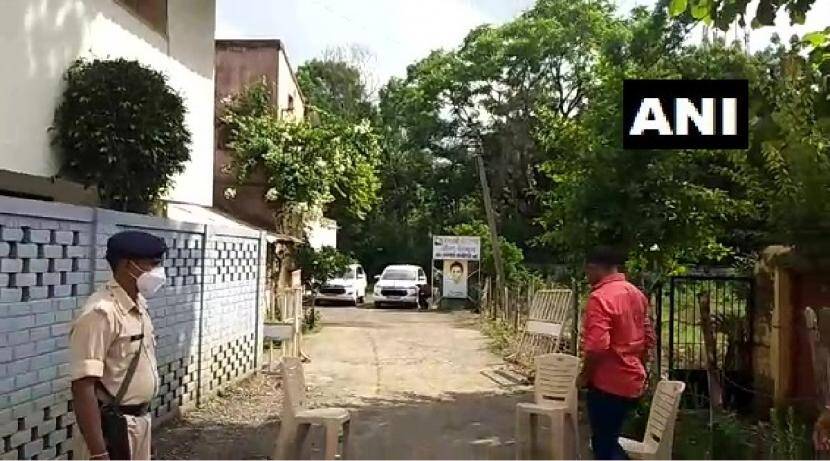 ED raids Anil Deshmukh's house; Deforestation of two properties by the authorities