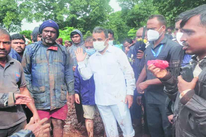 Death toll rises to 18 in Satara landslide