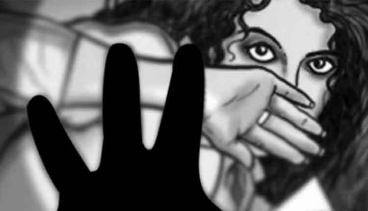महिलेस धमकावून बलात्कार; चिंचवड येथील घटना