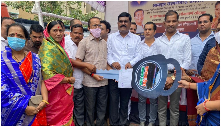 Four water tankers from MLA Laxman Jagtap's local development fund