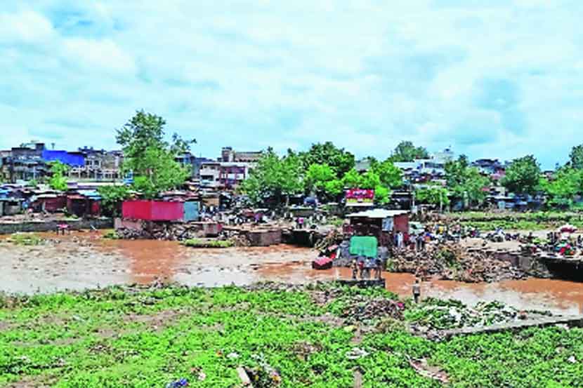 Chalisgaon is flooded due to encroachment and illegal sand mining