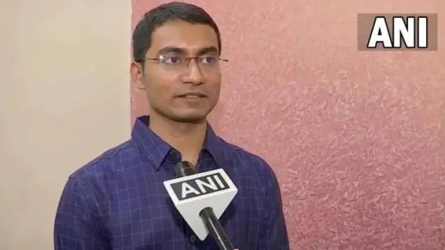 Shubham Kumar is first in the country in UPSC examination, Mrinali Joshi from Maharashtra is 36th