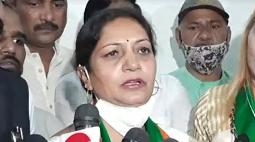 Lavani Empress Surekha Punekar joins NCP