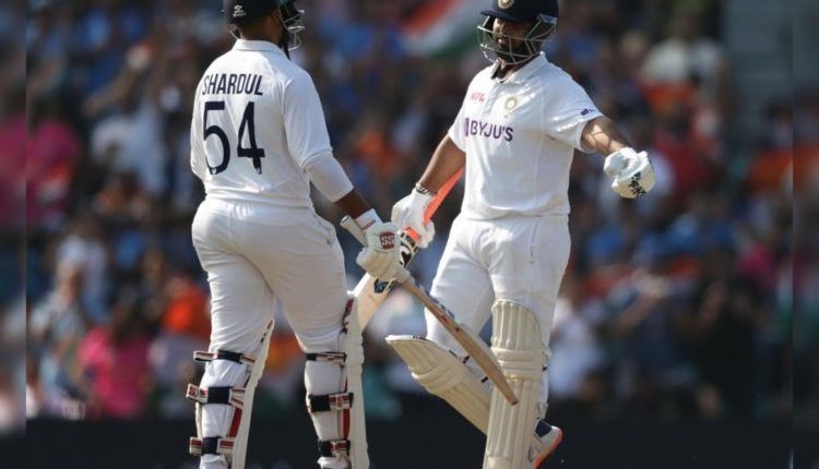 #INDvsENG 4th Test: 368 against England; Hamid, Burns on the field