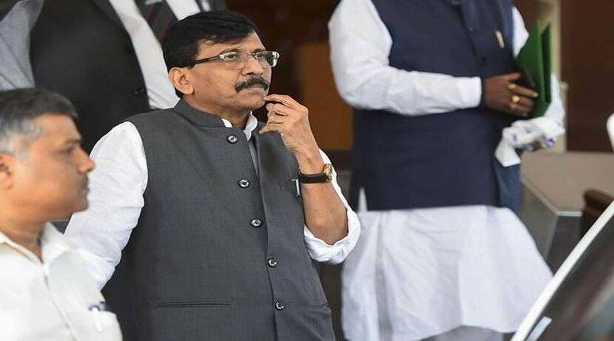 "Sanjay Raut is a leader on paper"; Devendra Fadnavis's reaction to the criticism of the opposition in the match