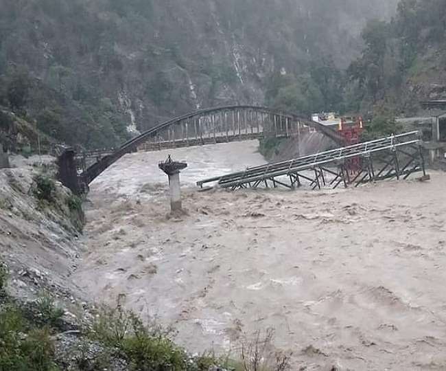 Rain kills 8 in Uttarakhand