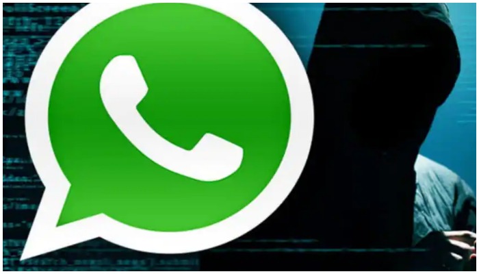 14 lakh bribe to a young man by increasing his identity through WhatsApp