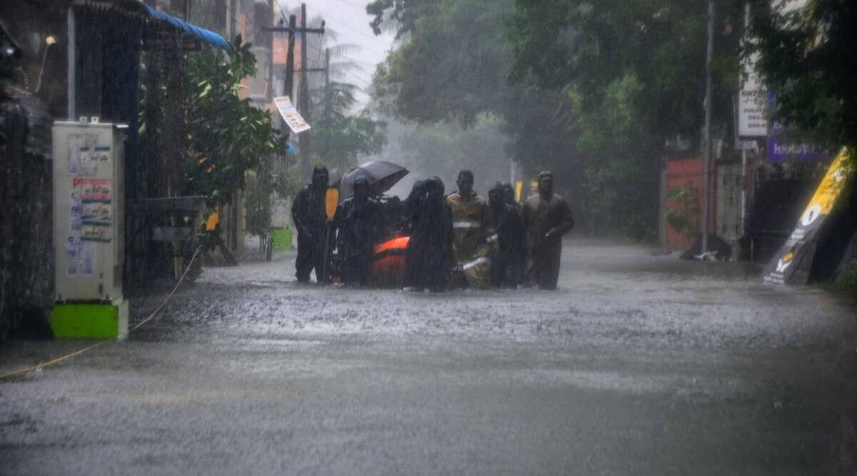 Torrential rains in Tamil Nadu; 3 killed, red alert in Chennai