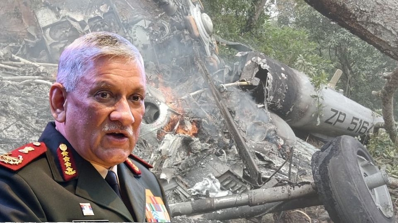 Army helicopter carrying CDS Bipin Rawat crashes
