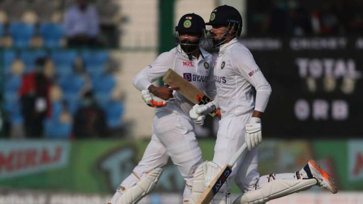 IND vs NZ 2nd TEST: India lead by 405 runs till lunch!