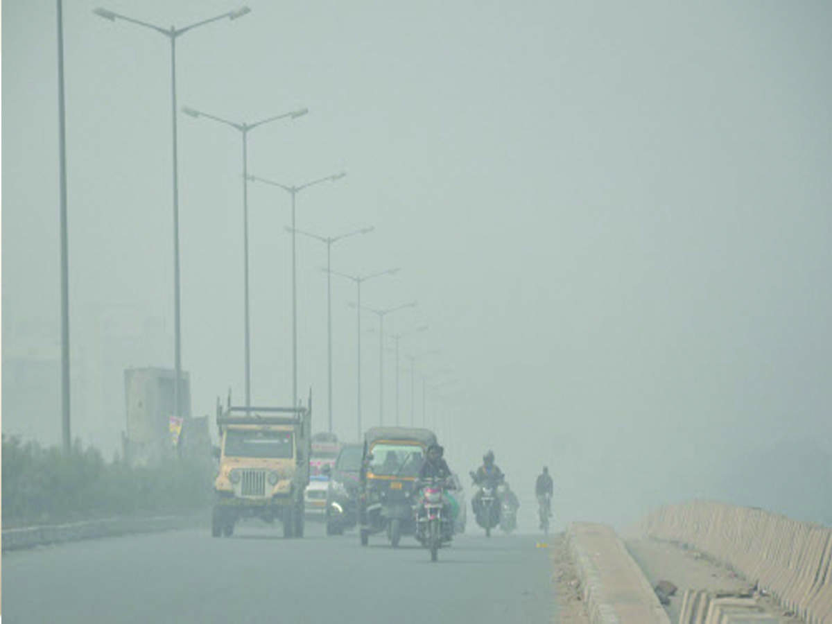 Cold conditions prevailed in the state, with Dhule recording the lowest temperature