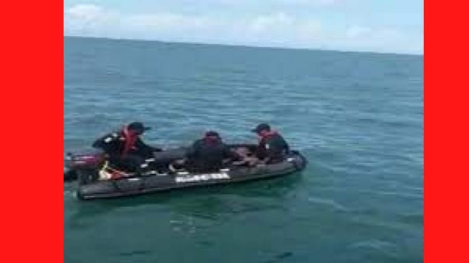 Krishna Barge sank in Vengurla sea; 1 dead, 5 rescued, 4 missing
