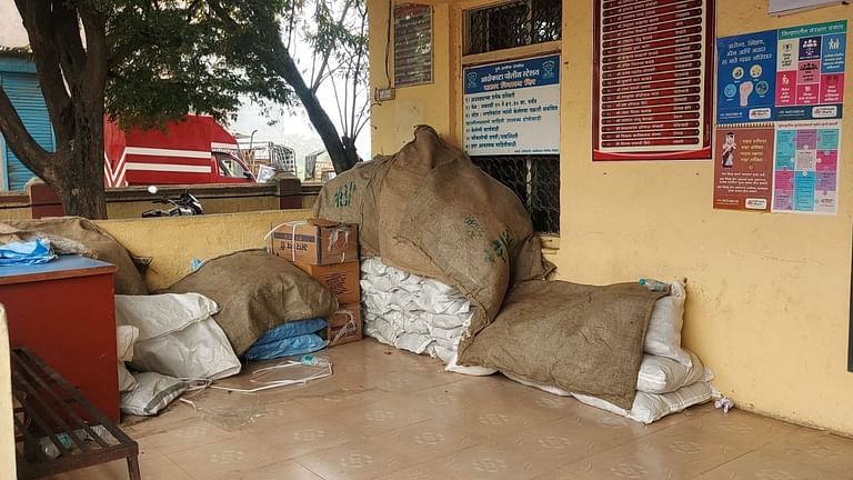Gutka worth Rs 11 lakh seized from Gujarat to Pune, daring action by Alleppey police