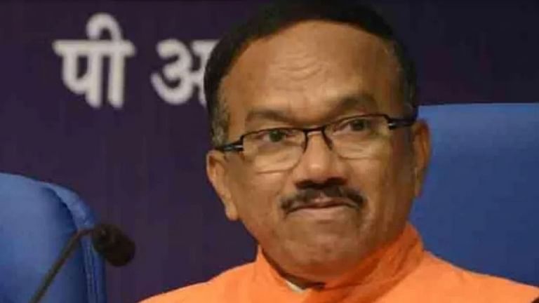 Another blow to BJP in Goa! Former Chief Minister Parsekar also said 'Ram Ram'