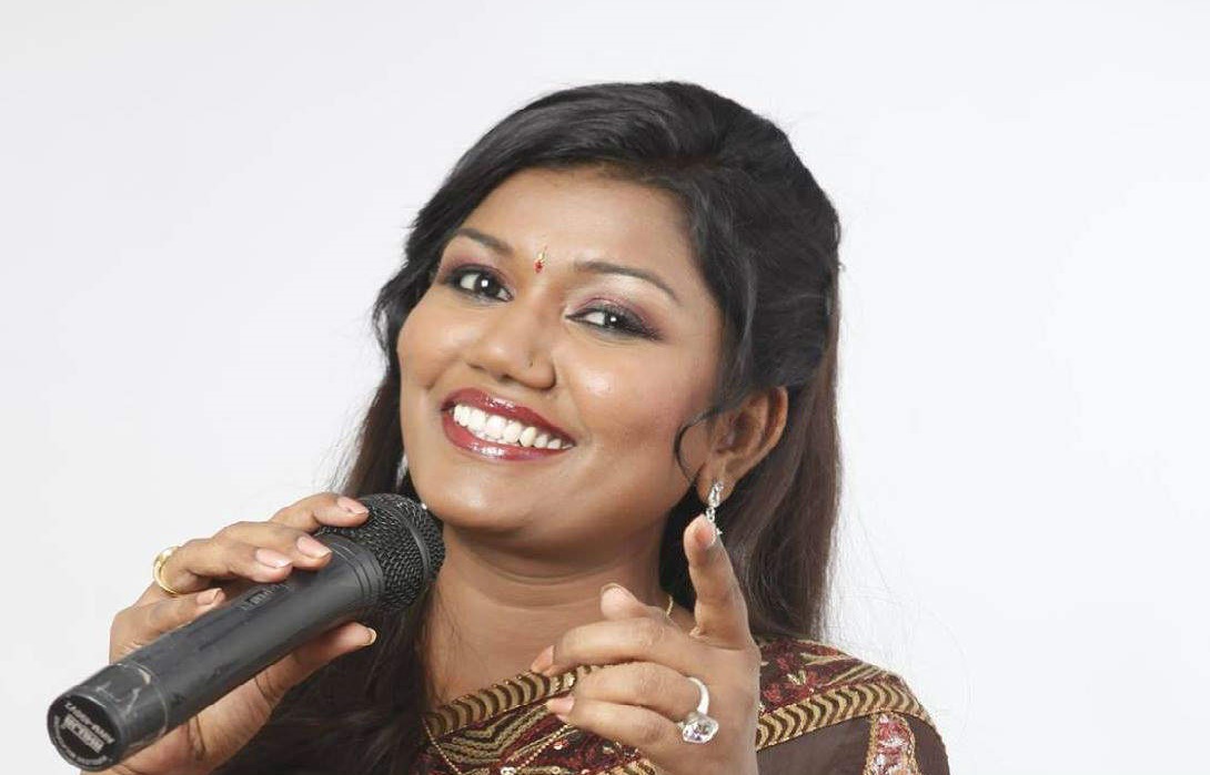 Plot to assassinate singer Vaishali Made; Information provided from Facebook
