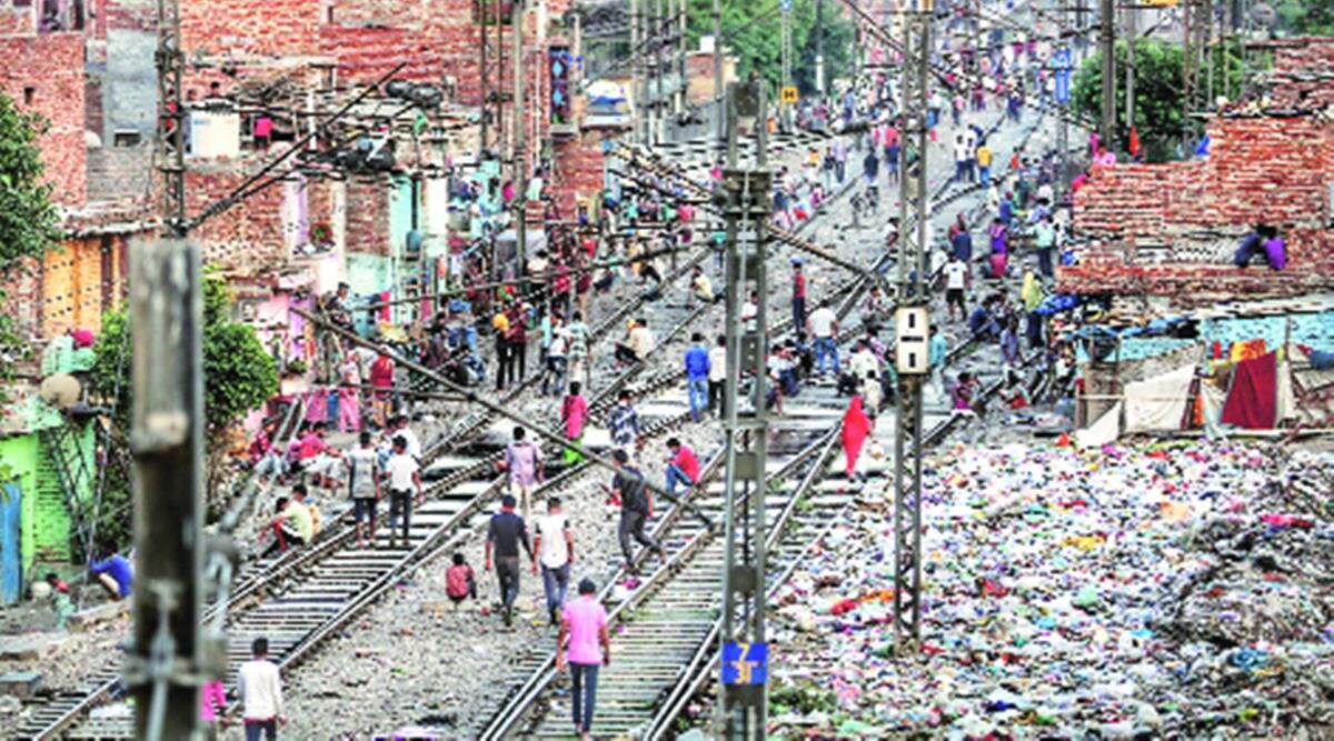 Reconciliation of slums within railway boundaries soon; The Center will hold discussions with the state government