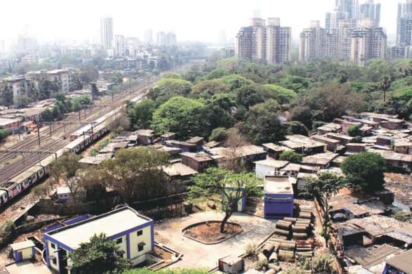 Government favorable for rehabilitation of railway huts; Notice to Railways to send proposal