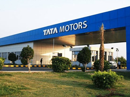 4 lakh fraudulently lured to get a job in Tata Motors