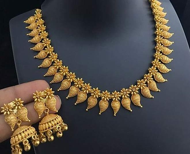 In just 5 days, gold became cheaper by Rs 3.5 thousand