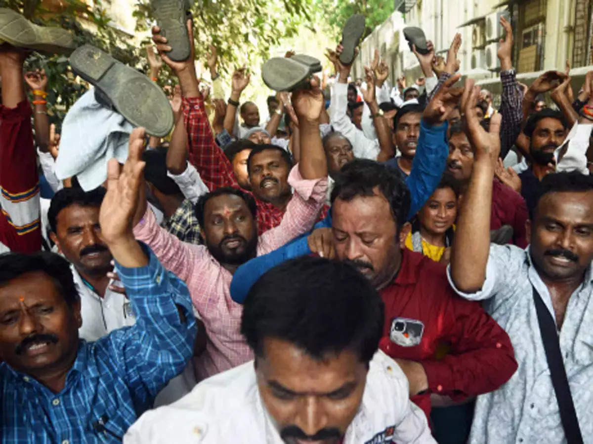 Violent agitation at Sharad Pawar's residence, now shocking claim made by Mumbai Police