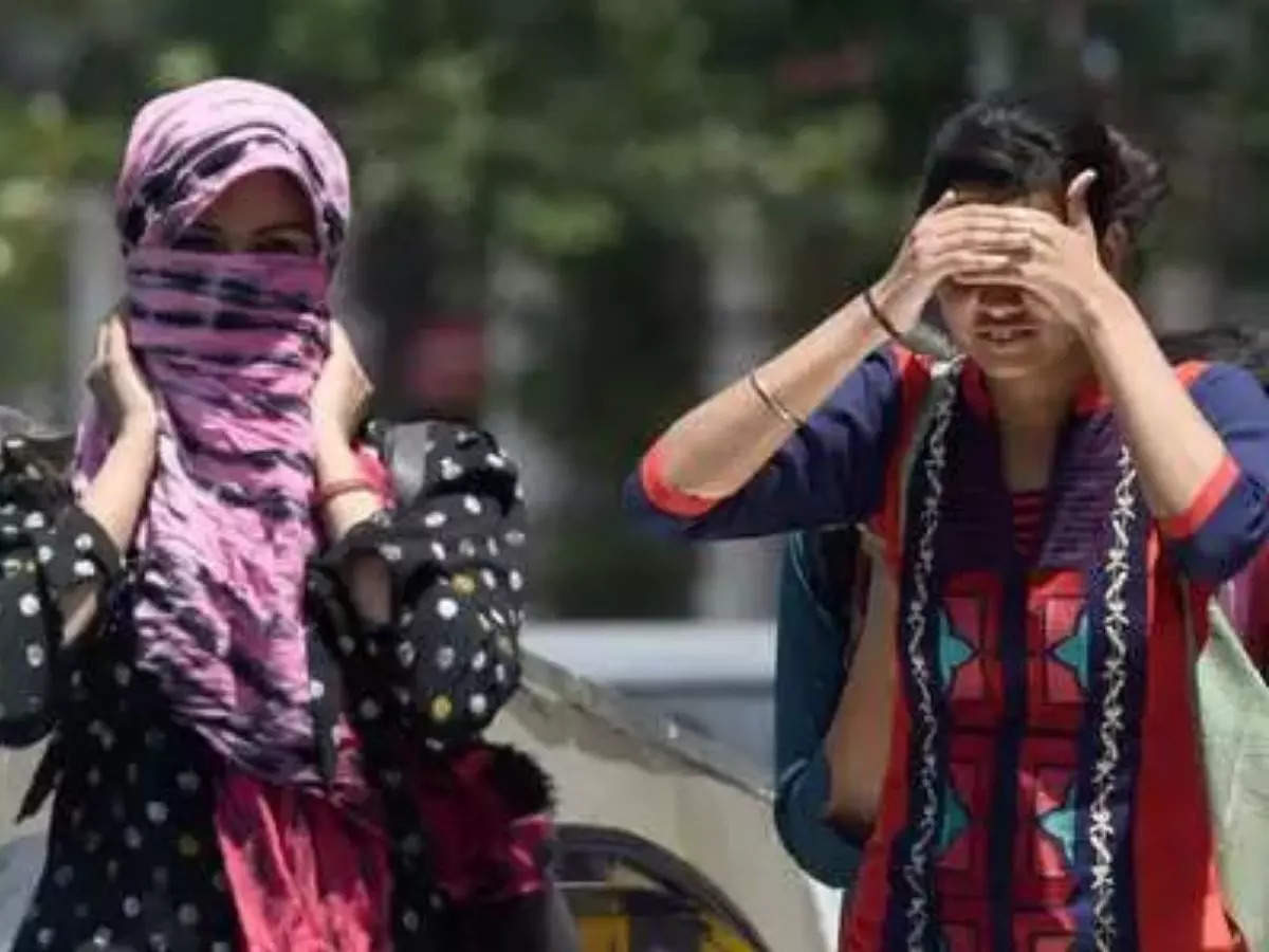 #WeatherAlert: Heat wave in the state, be ready to suffer the heat wave till 'this' date!