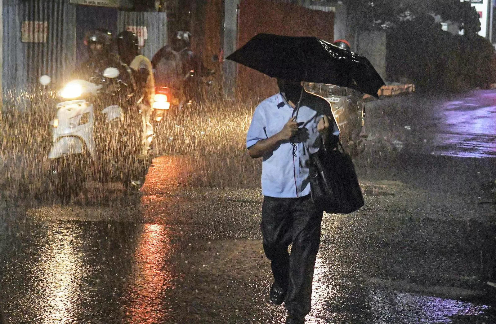 Monsoon News 2022: पुढच्या ४८ तासांत केरळमध्ये मान्सून? वाचा हवामानाचे ताजे अपडेट्स
