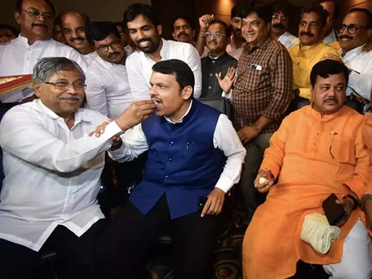 Devendra Fadnavis will be the Chief Minister but what will be the formula of coming to power, what will the Shinde group get?