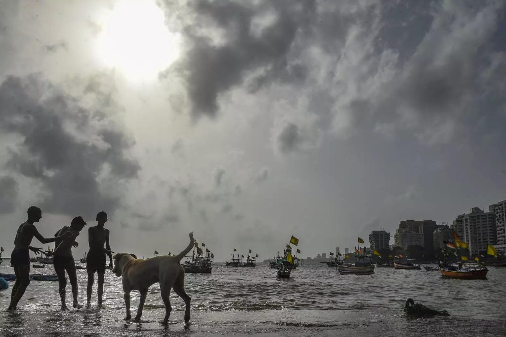Maharashtra will have to wait for rains, read Where has the monsoon reached?