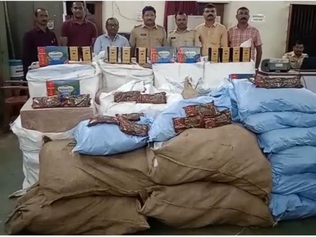 Gutka worth Rs 19 lakh seized, Dhule police nab smugglers