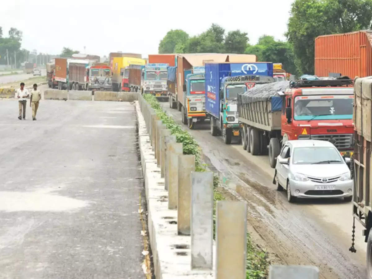 Mumbai Goa Highway: Where are the death traps on Mumbai-Goa Highway? Instead of improving the condition of the road, it is getting worse day by day, see ...