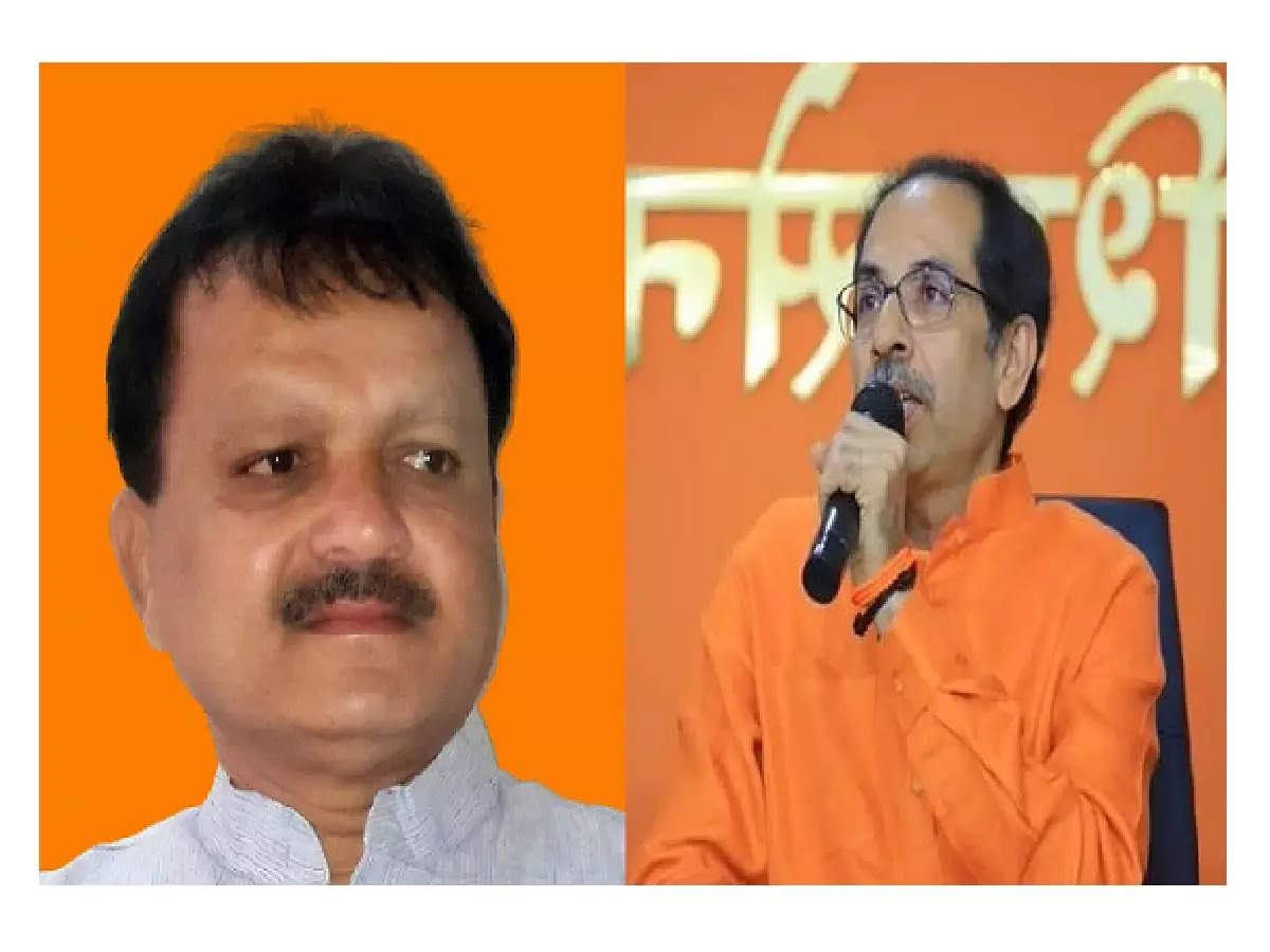 Sharad Patil joined Shiv Sena in the presence of Shiv Sena chief Uddhav Thackeray