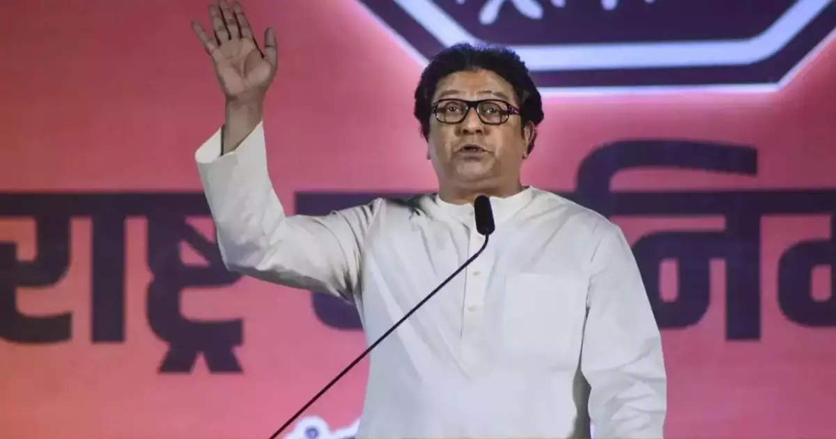 A charge sheet has been filed against MNS chief Raj Thackeray for violating the crowd rules laid down by the police in a meeting in Aurangabad