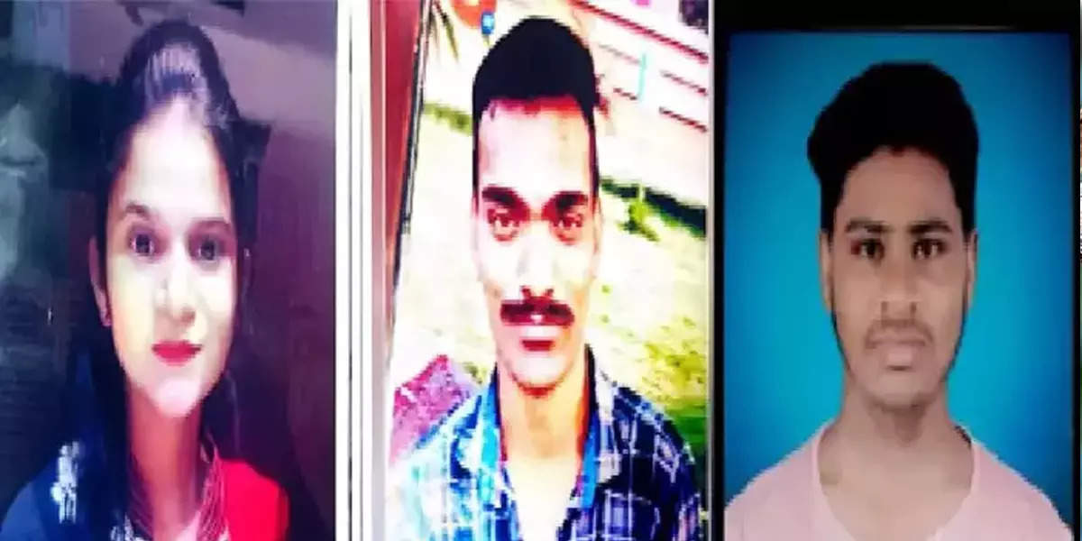 Four students, including a female student studying in the same college institute in Akola, are missing