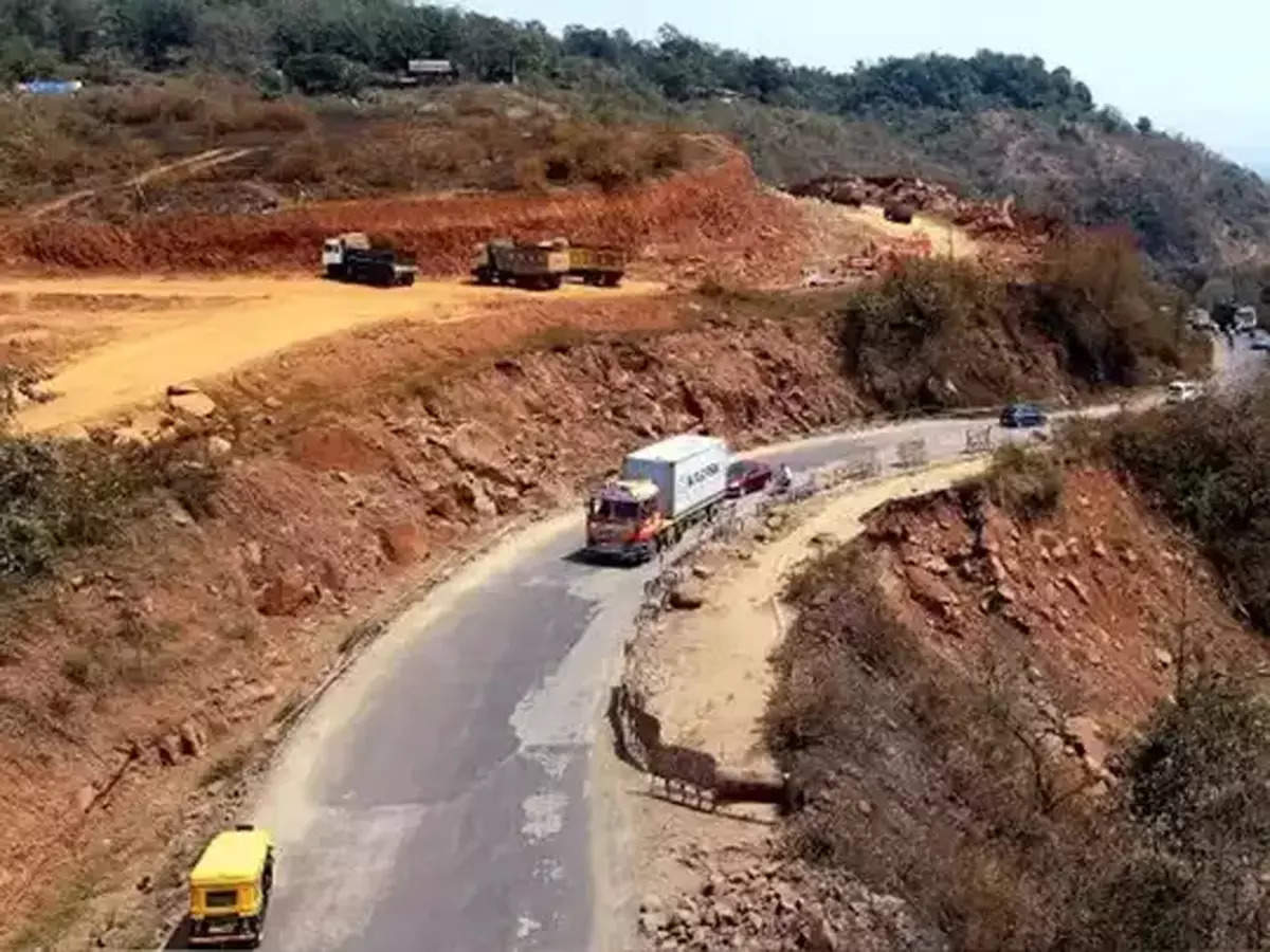 If there are frequent incidents of landslides in the sensitive area of Parashuram Ghat, attention should be paid to the traffic there