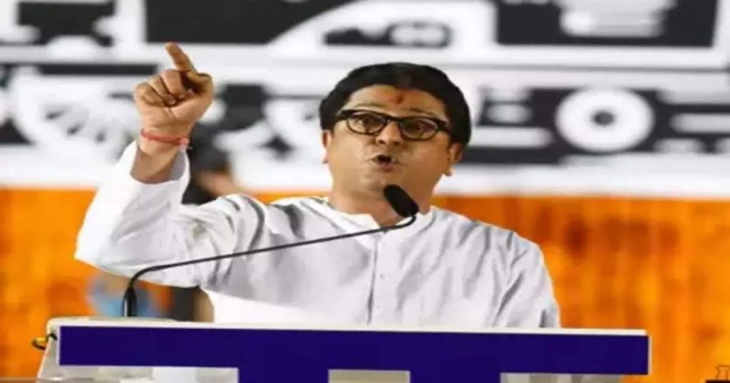 Raj Thackeray is back!  First speech after surgery, same style, same sense of humor